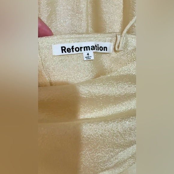 Reformation Carlow Two Piece in Buttercream, size 4, brand new, never worn. - Picture 13 of 16
